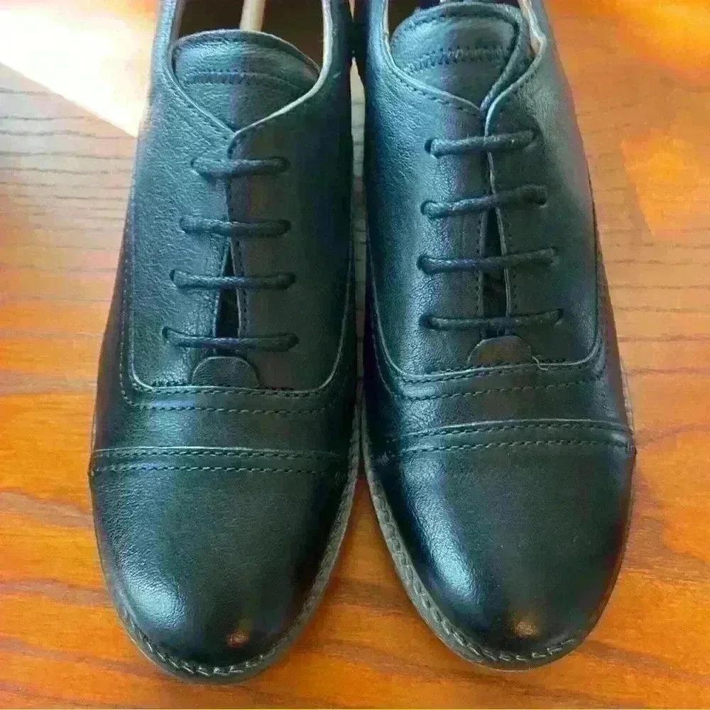 Josef Seibel Woman’s Sienna 85 Washed Black Oxford Shoes - Picture 2 of 9